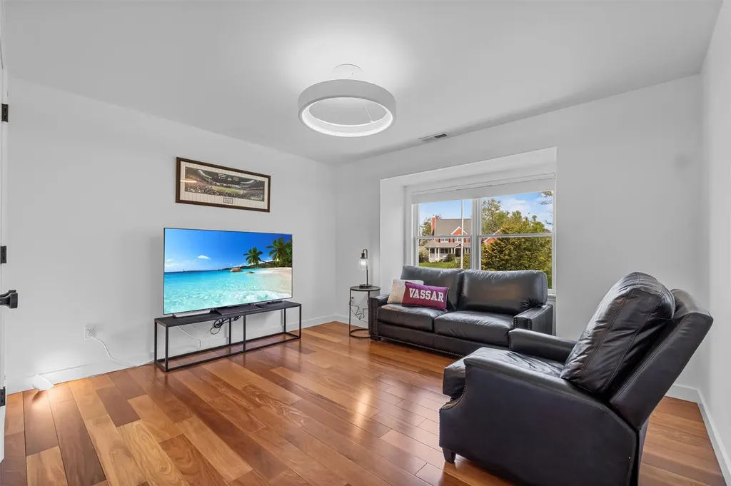 49 Watergate Drive Amawalk NY 10501