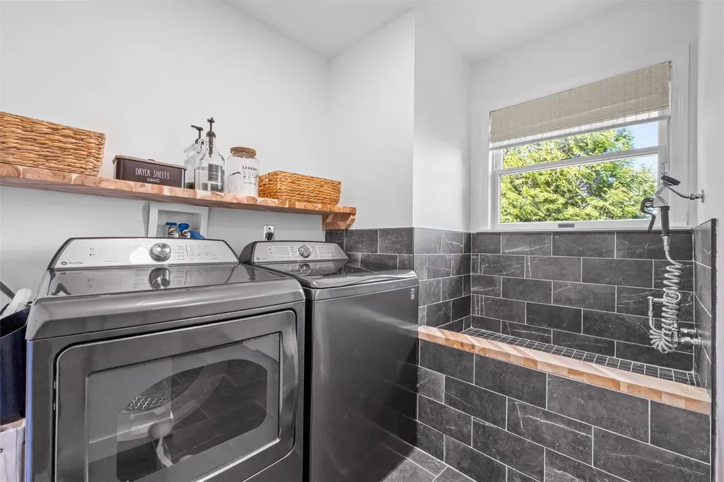 49 Watergate Drive Amawalk NY 10501
