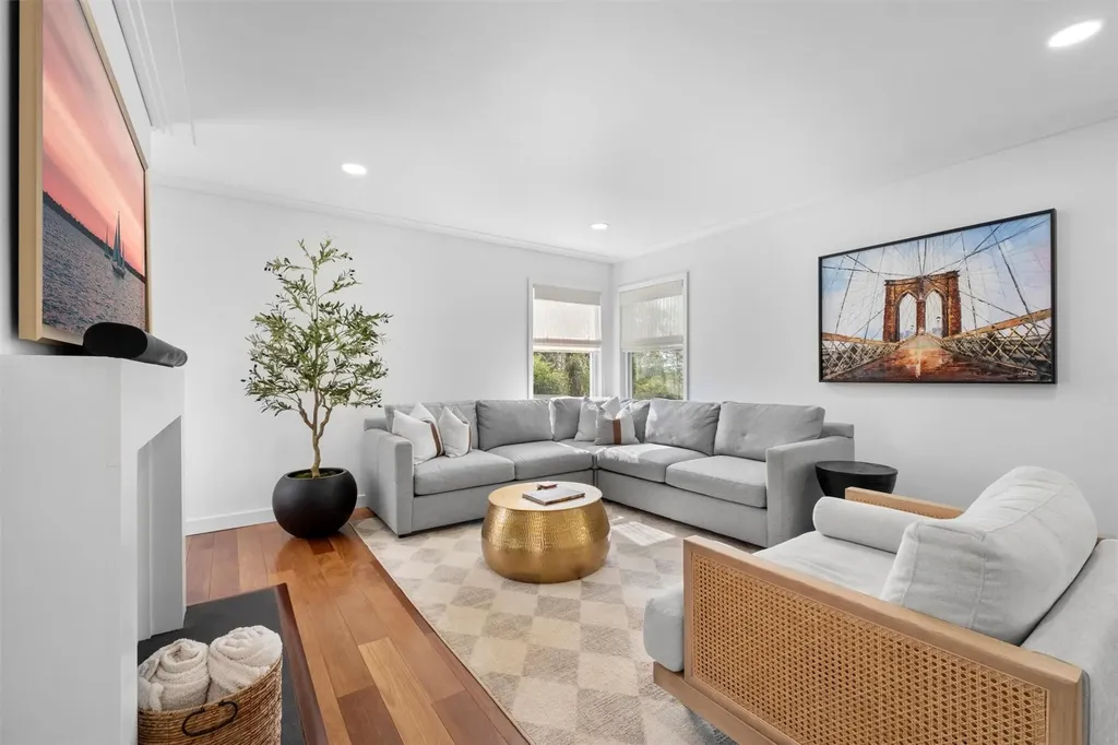 49 Watergate Drive Amawalk NY 10501