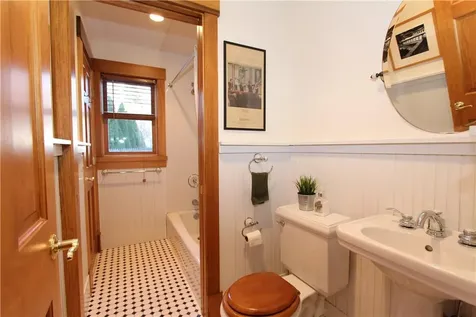 114 Mount Pleasant Avenue Mamaroneck NY 10543
