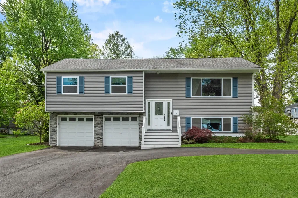 3 Pigeon Hill Road Nanuet NY 10954