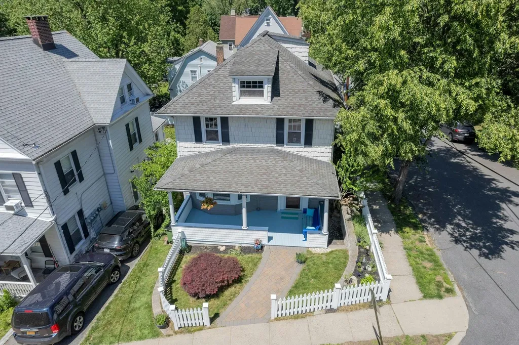 65 Hamilton Place Tarrytown NY 10591