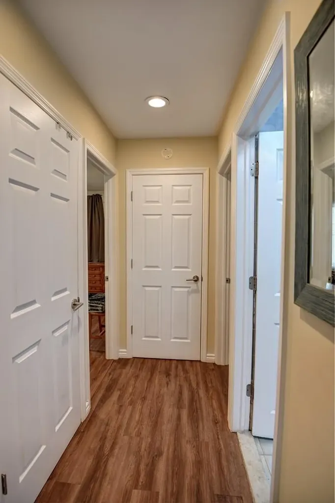 21 Potter Lane Levittown NY 11756