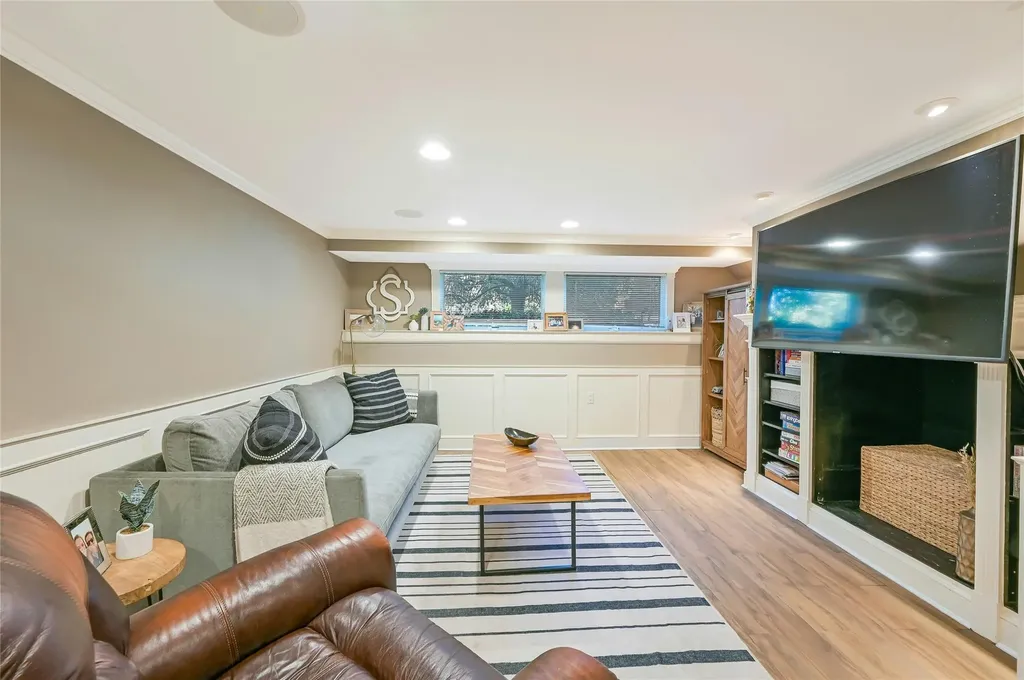 12 Duncan Lane Halesite NY 11743