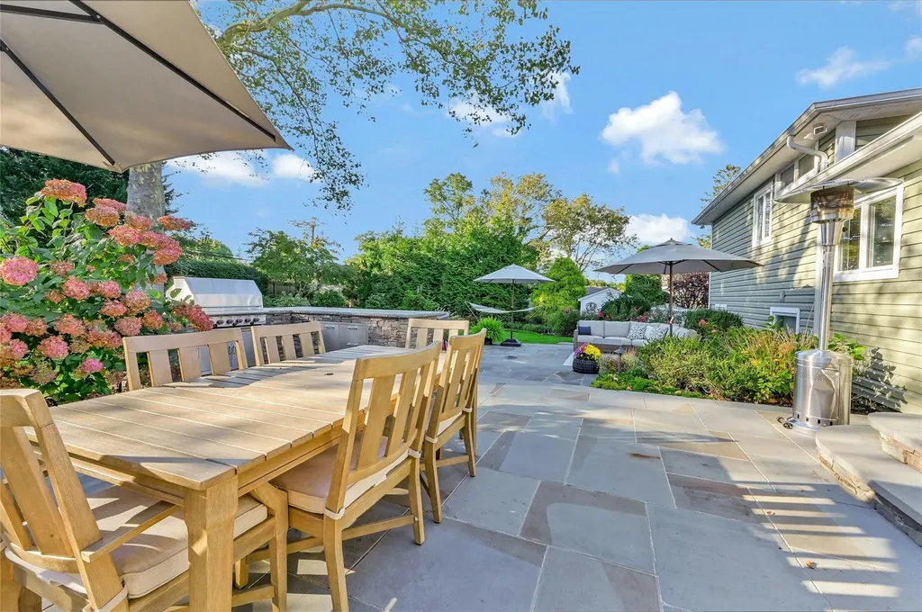 12 Duncan Lane Halesite NY 11743