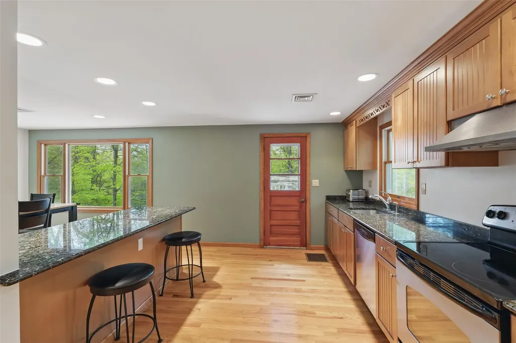 3 Oak Tree Drive Cornwall NY 12518