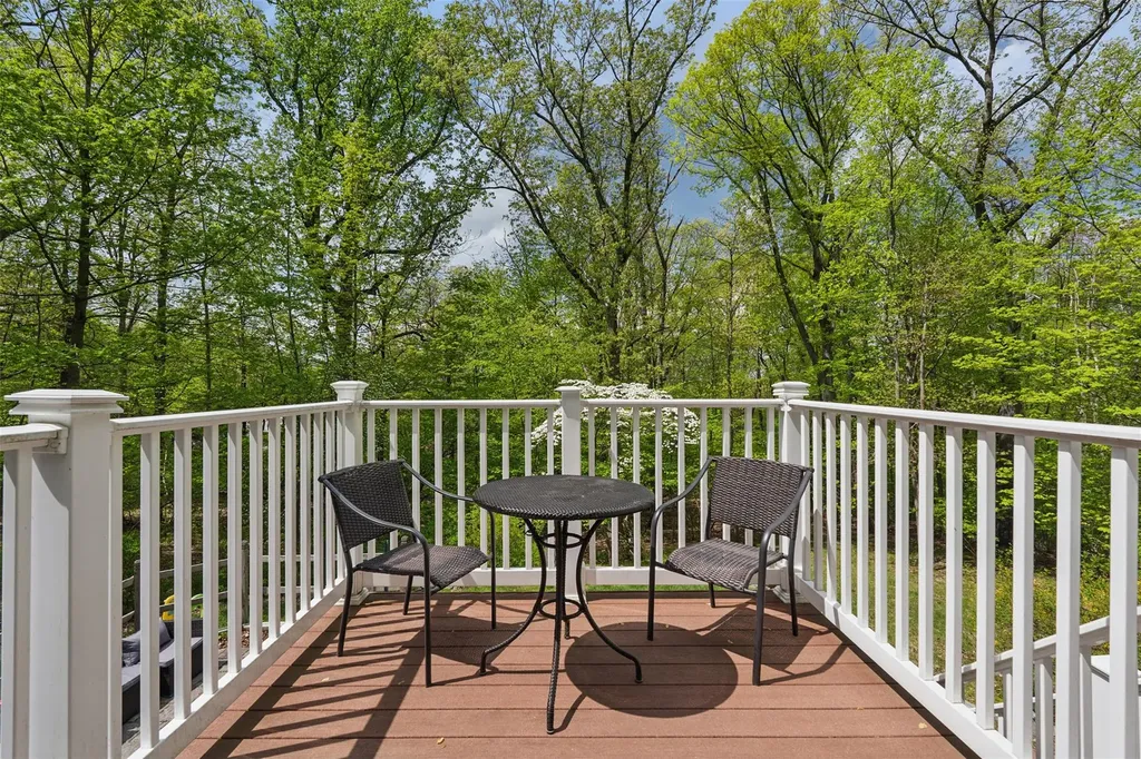 3 Oak Tree Drive Cornwall NY 12518
