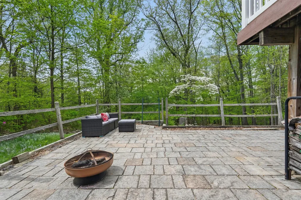 3 Oak Tree Drive Cornwall NY 12518