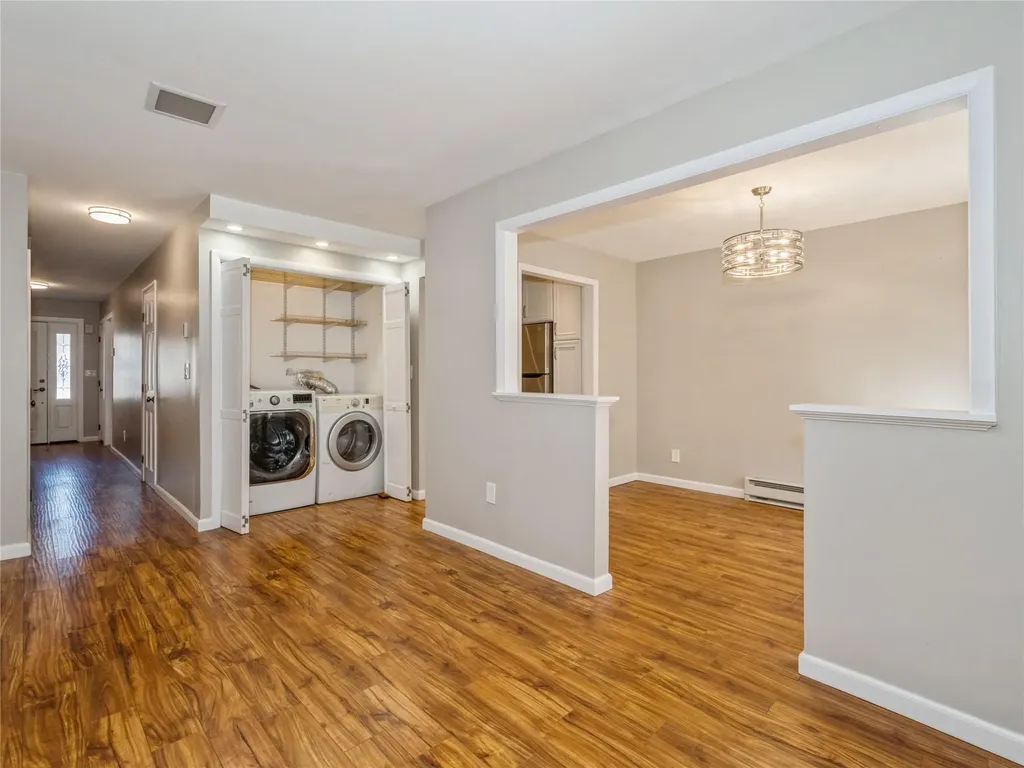 6 Coll Hollow Road Poughkeepsie NY 12601