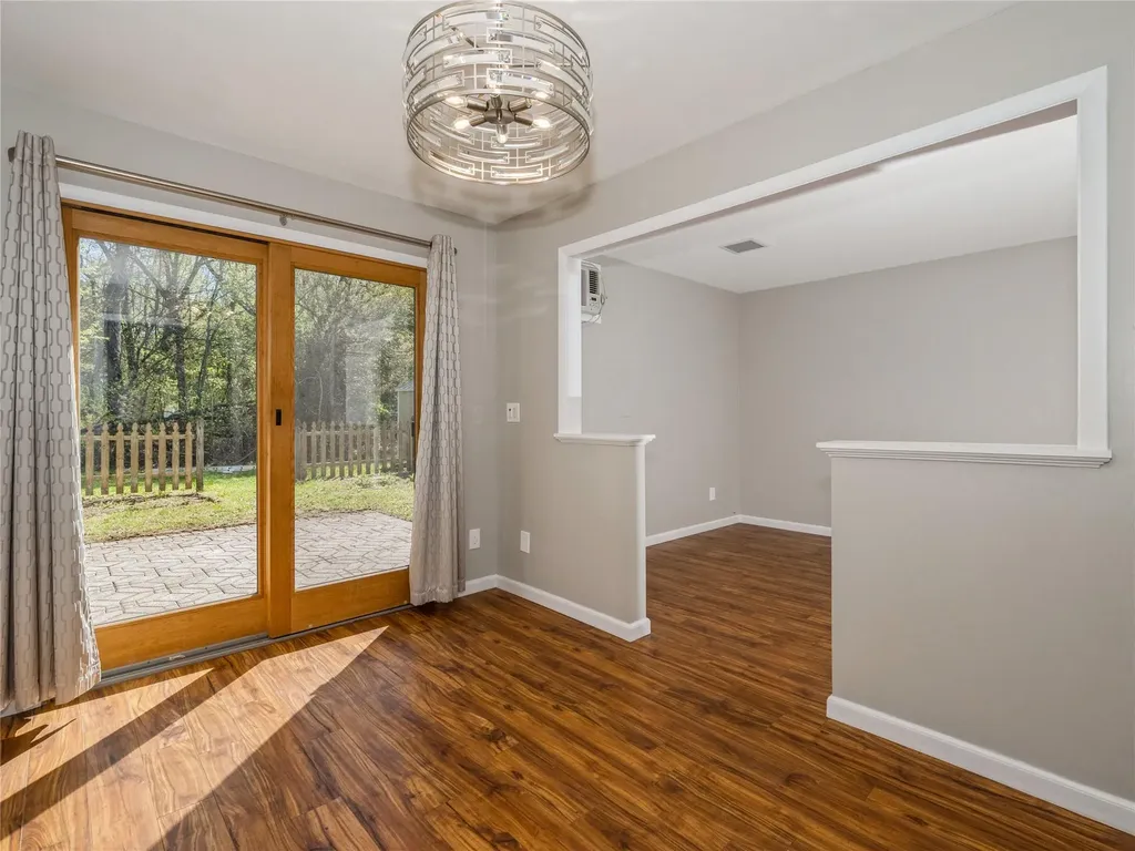 6 Coll Hollow Road Poughkeepsie NY 12601