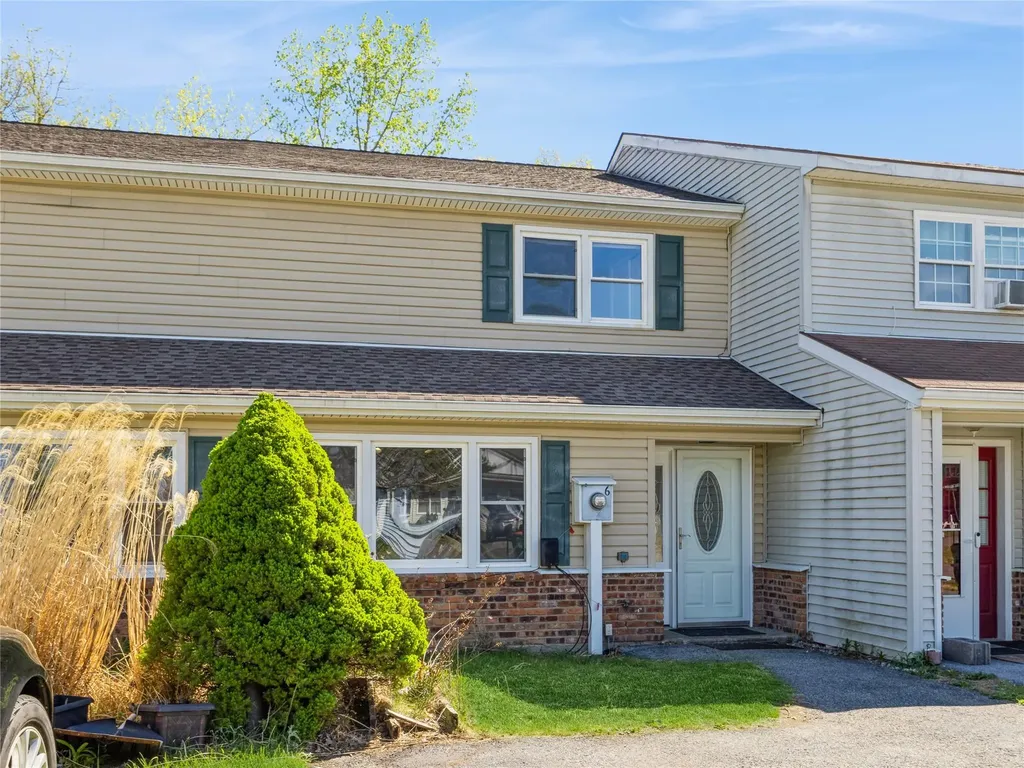 6 Coll Hollow Road Poughkeepsie NY 12601