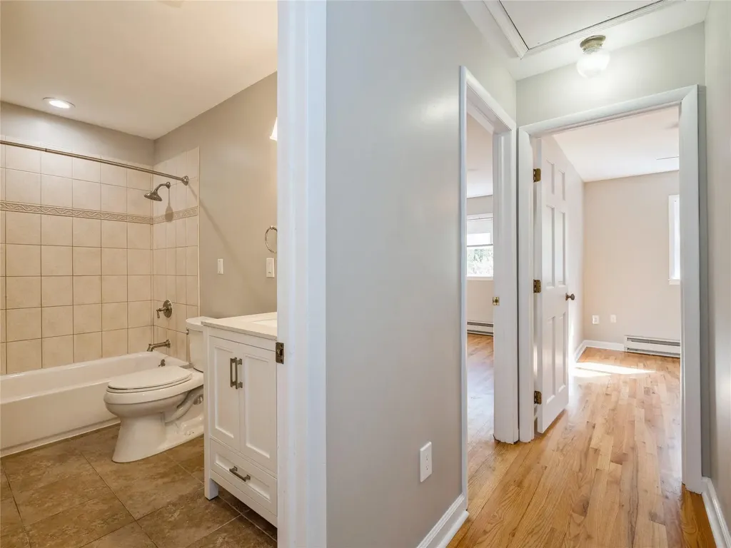 6 Coll Hollow Road Poughkeepsie NY 12601
