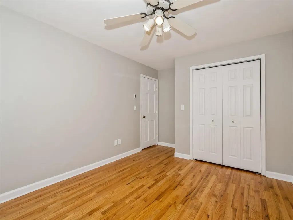 6 Coll Hollow Road Poughkeepsie NY 12601