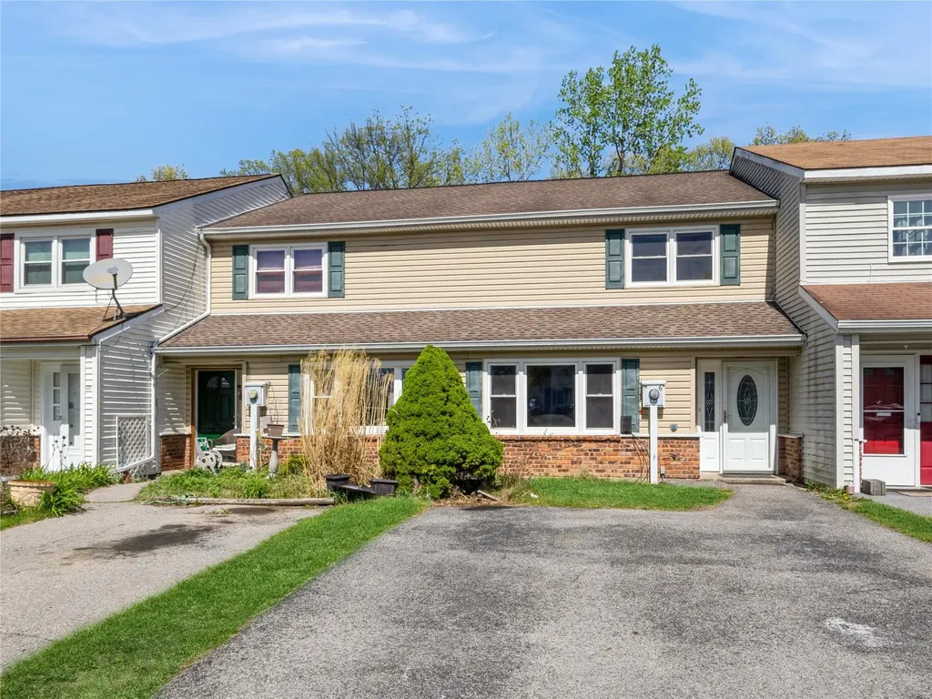 6 Coll Hollow Road Poughkeepsie NY 12601