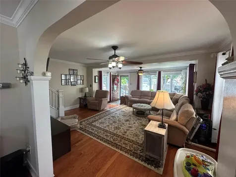 248-43 88th Road Bellerose NY 11426