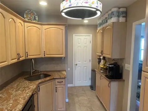 248-43 88th Road Bellerose NY 11426