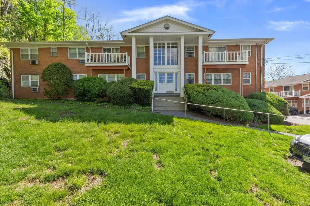106 Nottingham Road Bedford Hills NY 10507