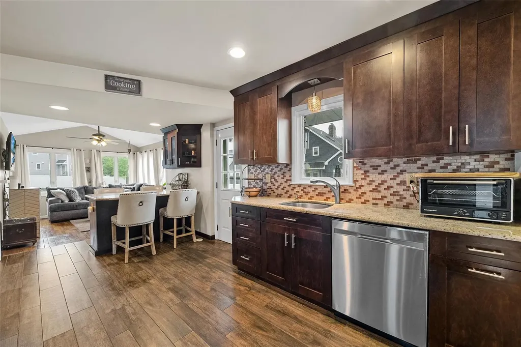10 Sage Place Eastchester NY 10709