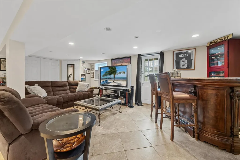 10 Sage Place Eastchester NY 10709