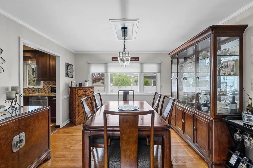 10 Sage Place Eastchester NY 10709