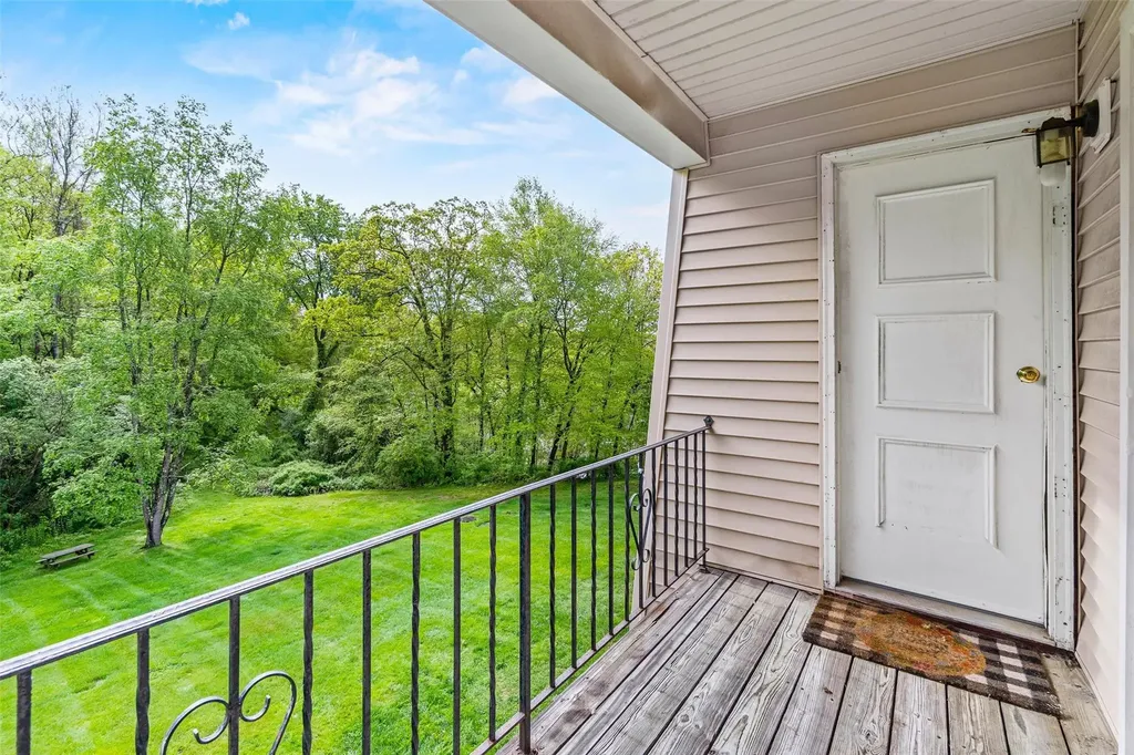 311 Fox Run Lane Carmel NY 10512