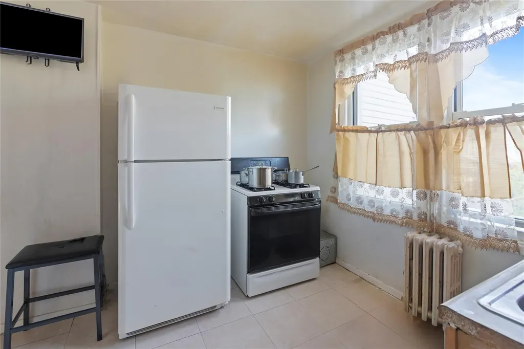 1253 E 89th Street Brooklyn NY 11236