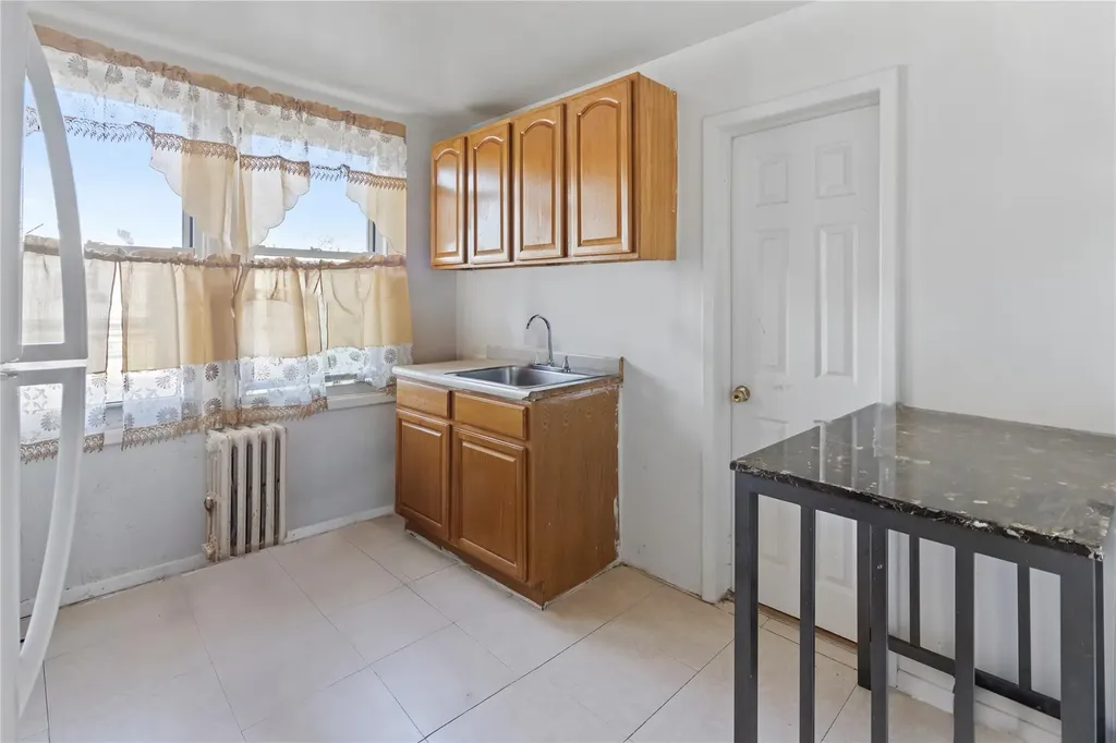1253 E 89th Street Brooklyn NY 11236