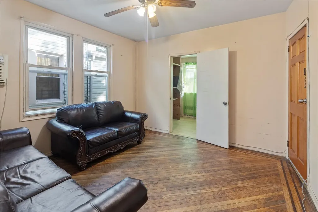 1253 E 89th Street Brooklyn NY 11236