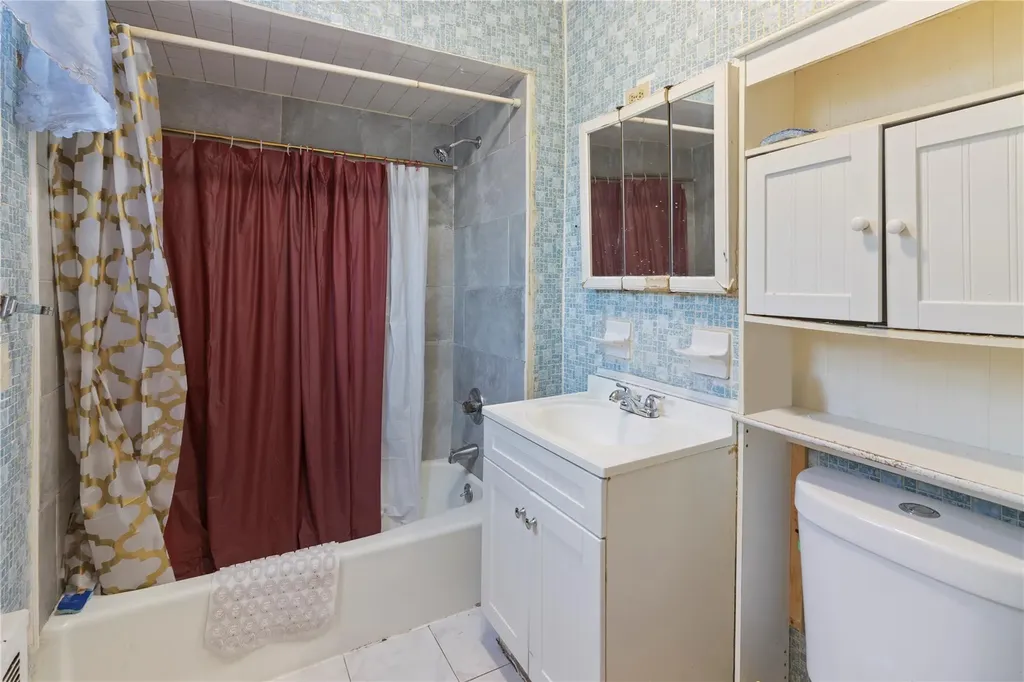 1253 E 89th Street Brooklyn NY 11236