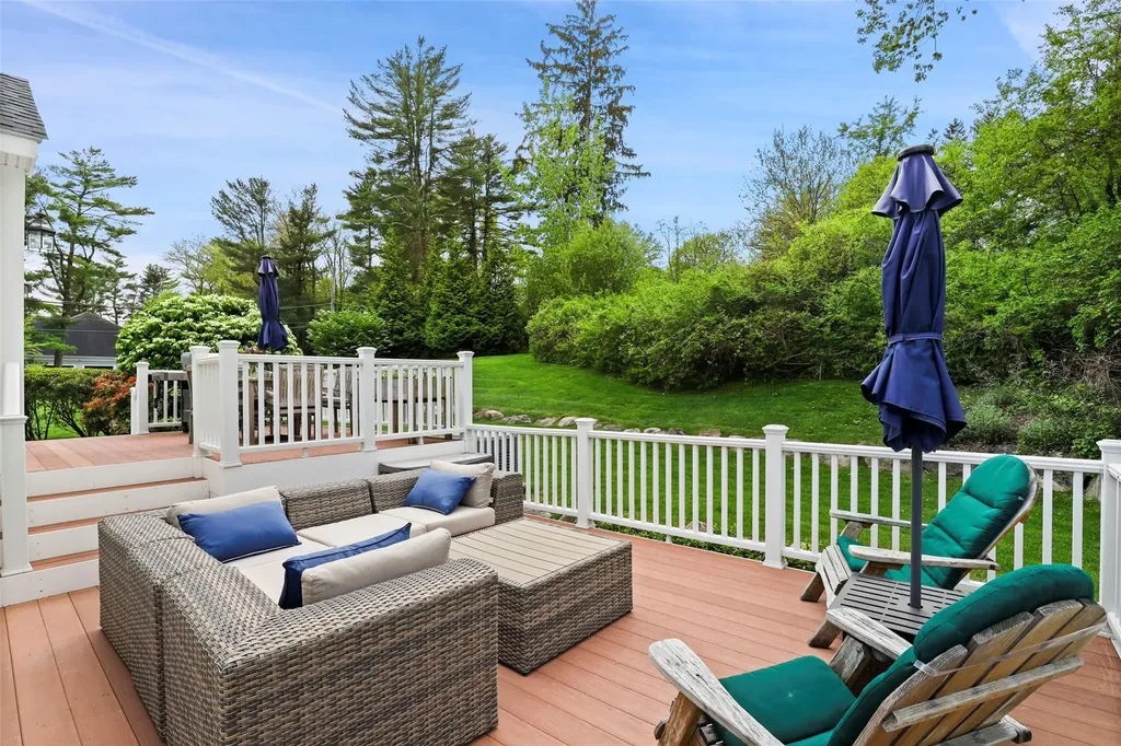 8 North Lane Armonk NY 10504