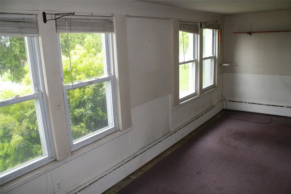 2015 State Route 208 Montgomery NY 12549