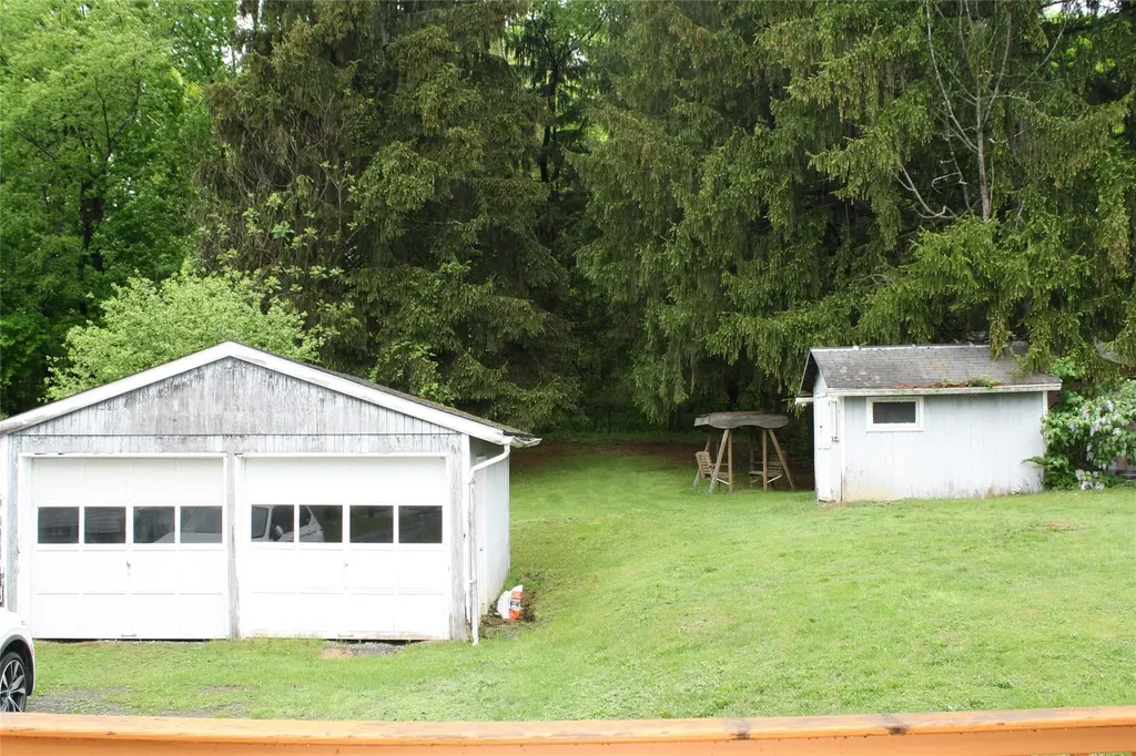2015 State Route 208 Montgomery NY 12549
