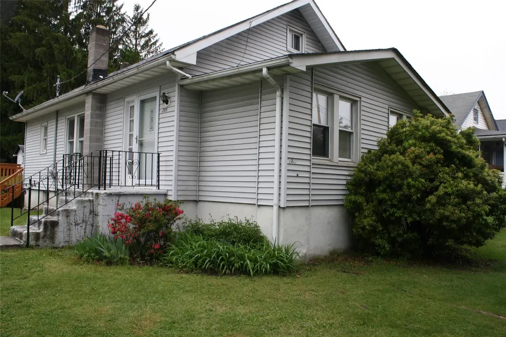 2015 State Route 208 Montgomery NY 12549