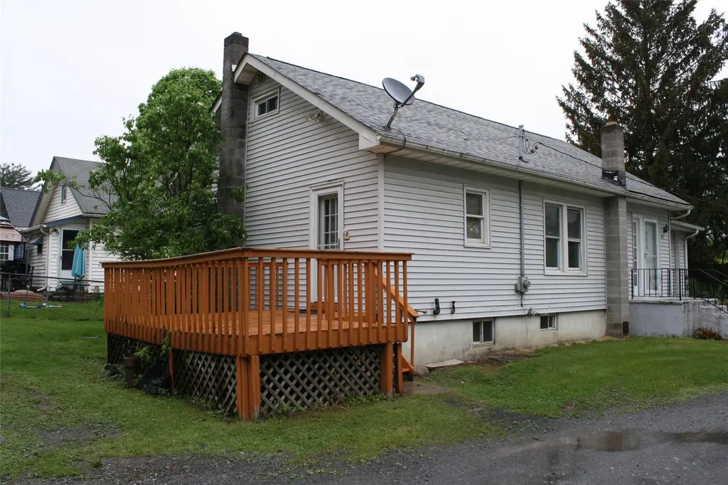 2015 State Route 208 Montgomery NY 12549