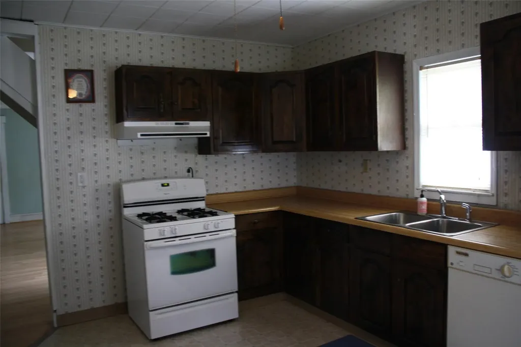 2015 State Route 208 Montgomery NY 12549