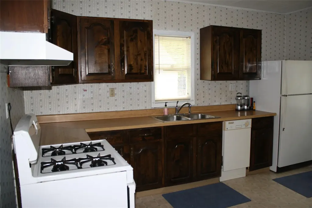 2015 State Route 208 Montgomery NY 12549