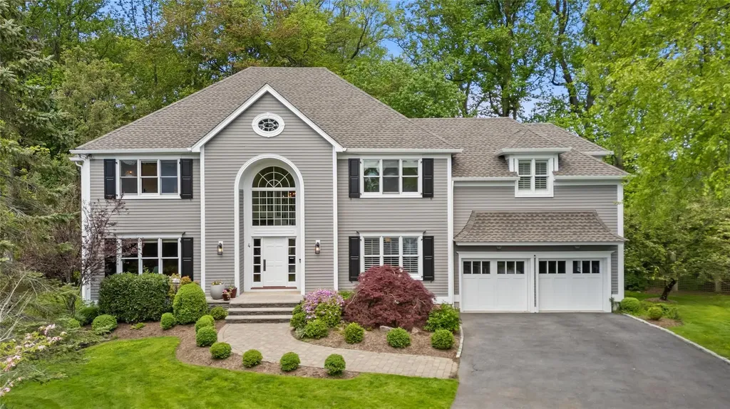 4 Bixby Court Rye NY 10580