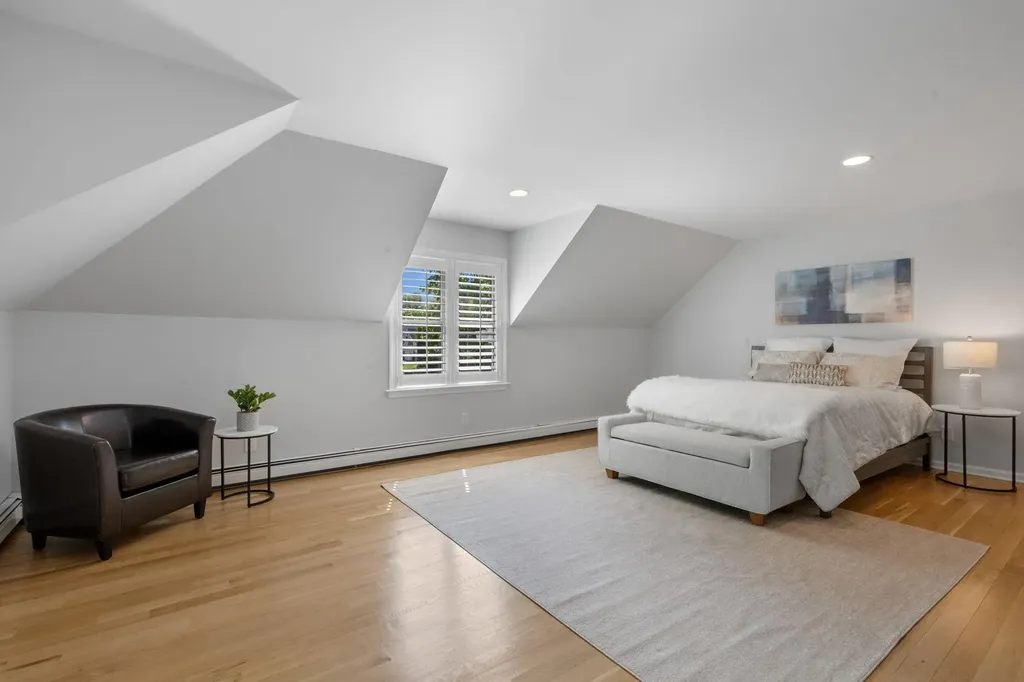 4 Bixby Court Rye NY 10580