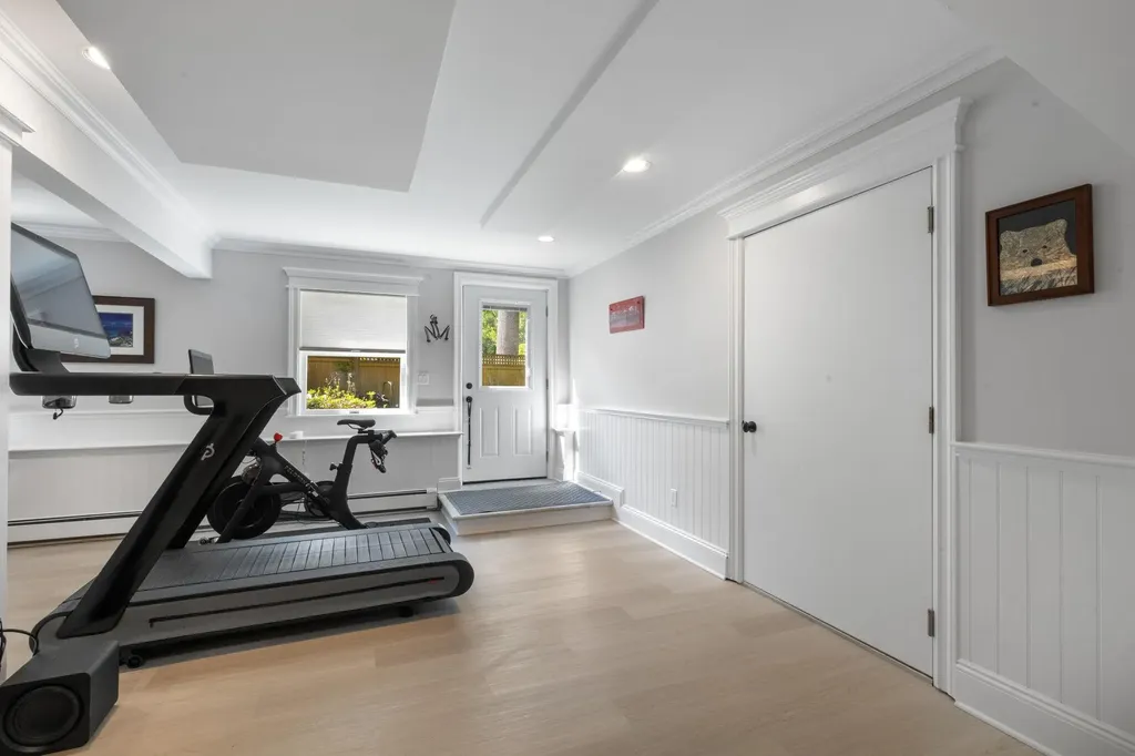 4 Bixby Court Rye NY 10580