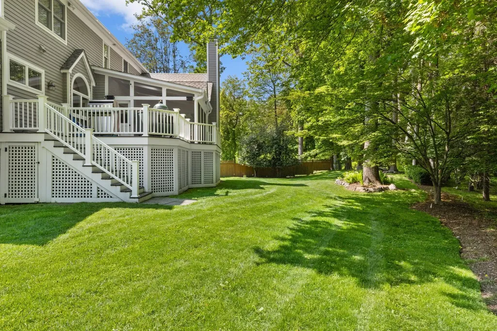 4 Bixby Court Rye NY 10580