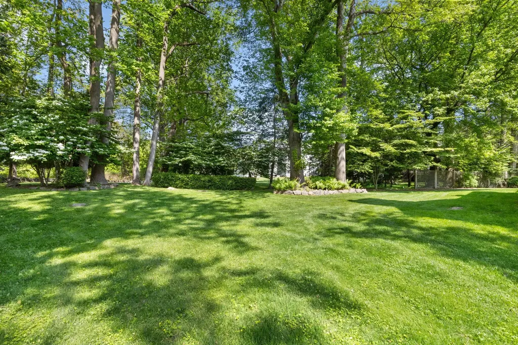 4 Bixby Court Rye NY 10580