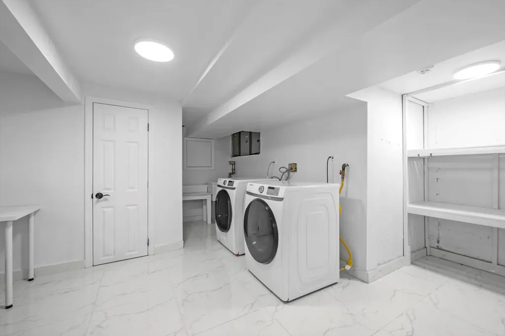66 Rockland Drive Jericho NY 11753