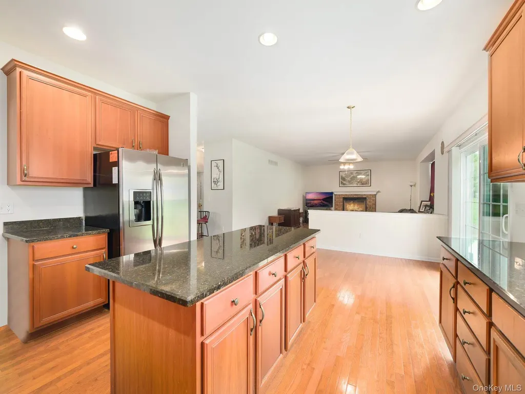 417 Vassar Place Fishkill NY 12524