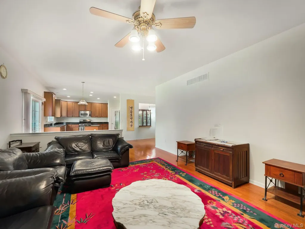 417 Vassar Place Fishkill NY 12524