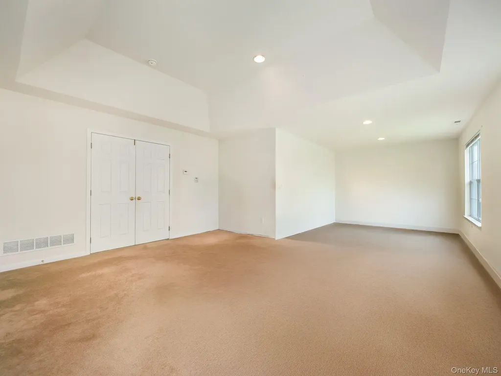 417 Vassar Place Fishkill NY 12524