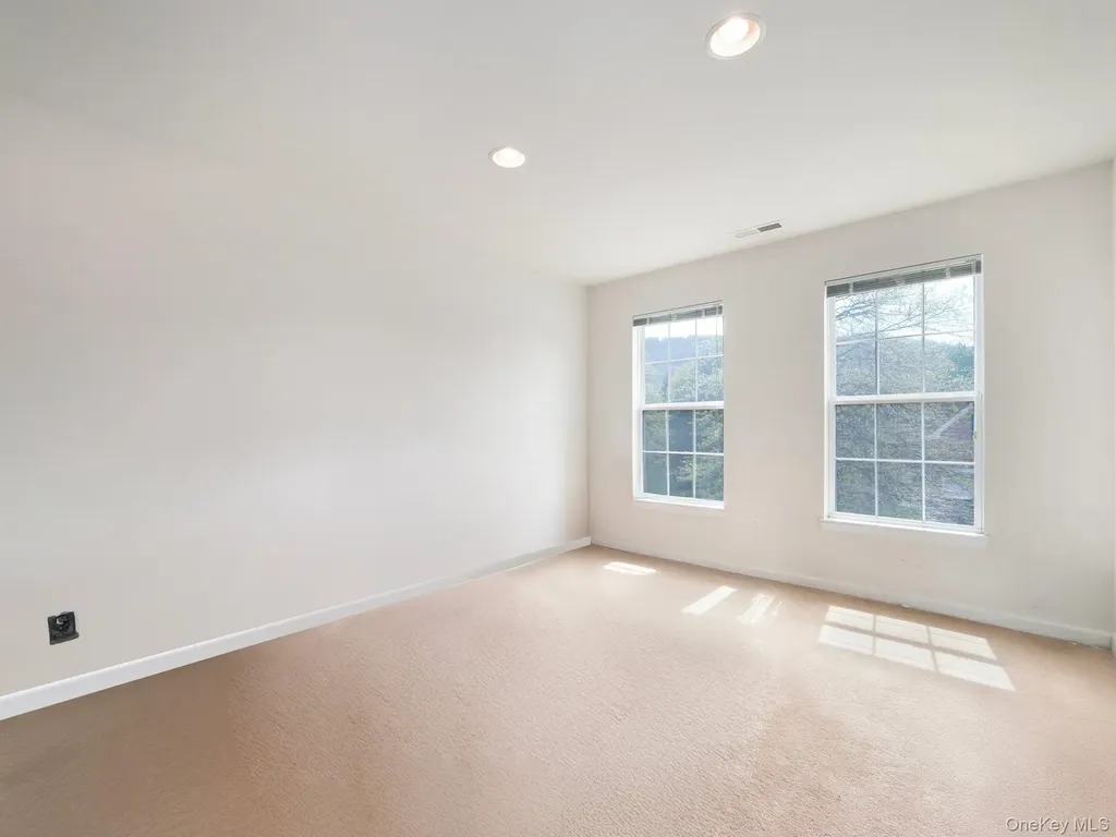 417 Vassar Place Fishkill NY 12524