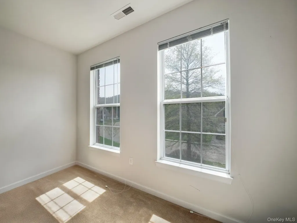 417 Vassar Place Fishkill NY 12524