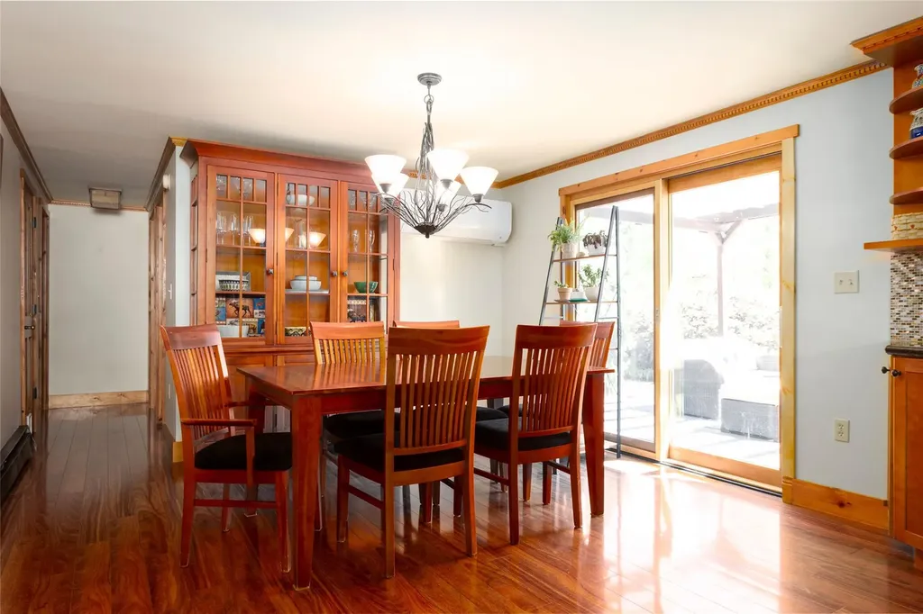48 Vosburgh Road Red Hook NY 12571