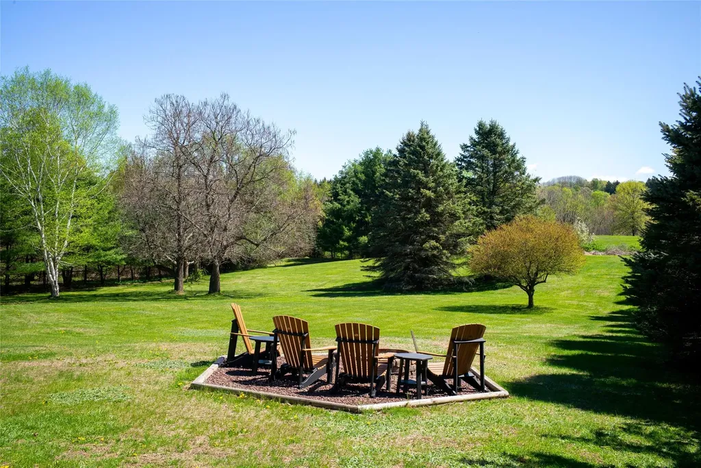 48 Vosburgh Road Red Hook NY 12571