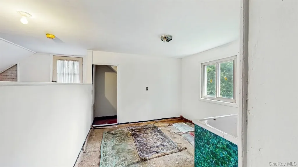 42 Juniper Hill Road White Plains NY 10607